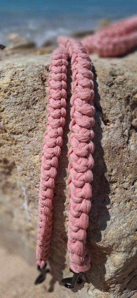 Crafty Cunús | 1 Metre Thick Dog Lead Coral