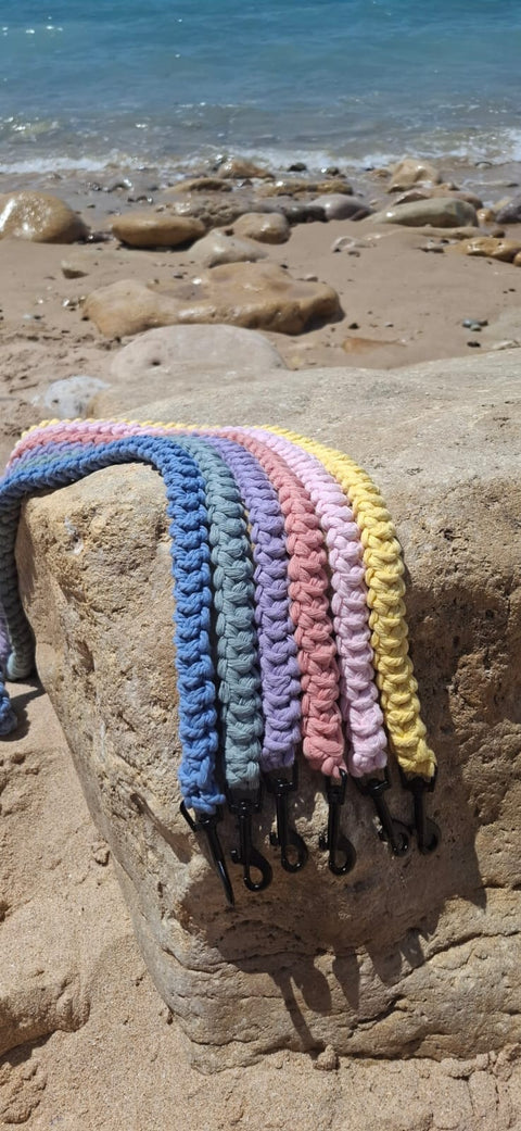 Crafty Cunús | 1 Metre Thick Dog Lead Lilac