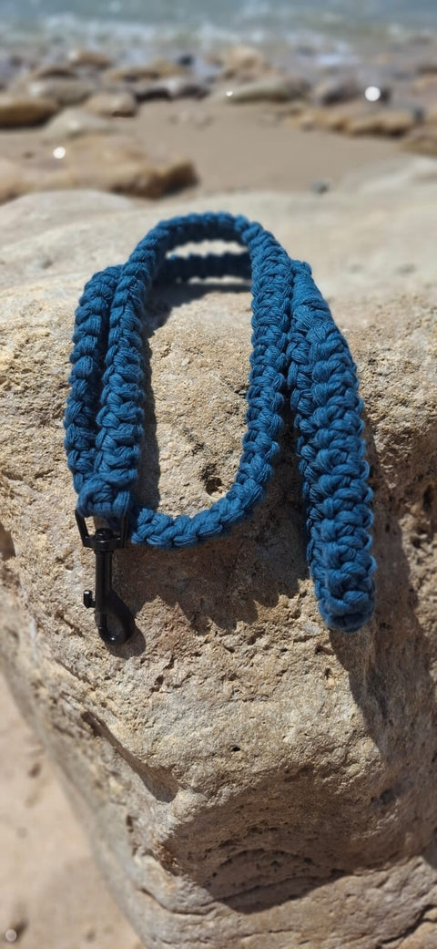 Crafty Cunús | 1 Metre Thick Dog Lead Navy