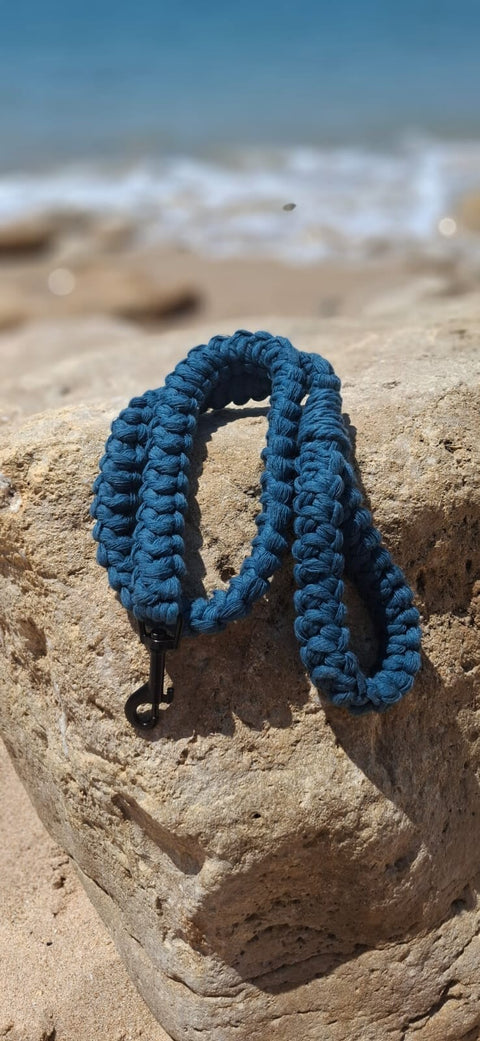 Crafty Cunús | 1.5 Metre Slim Dog Lead Navy