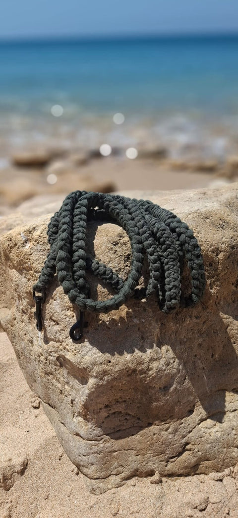 Crafty Cunús | 1.5 Metre Thick Dog Lead Olive