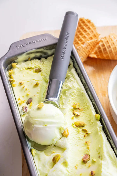 Kitchen Aid | Soft Grip Ice Cream Scoop Charcoal Grey