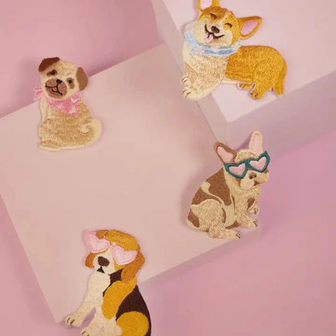 Malicieuse  | Iron-On Patch Beagle