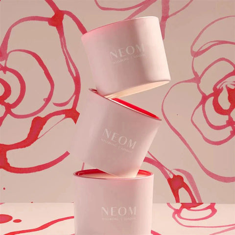 Neom Wellbeing London | It's All Rosy Scented Candle (3 Wick)