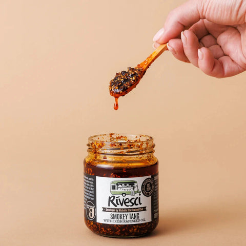 Rívesci | Smokey Tang